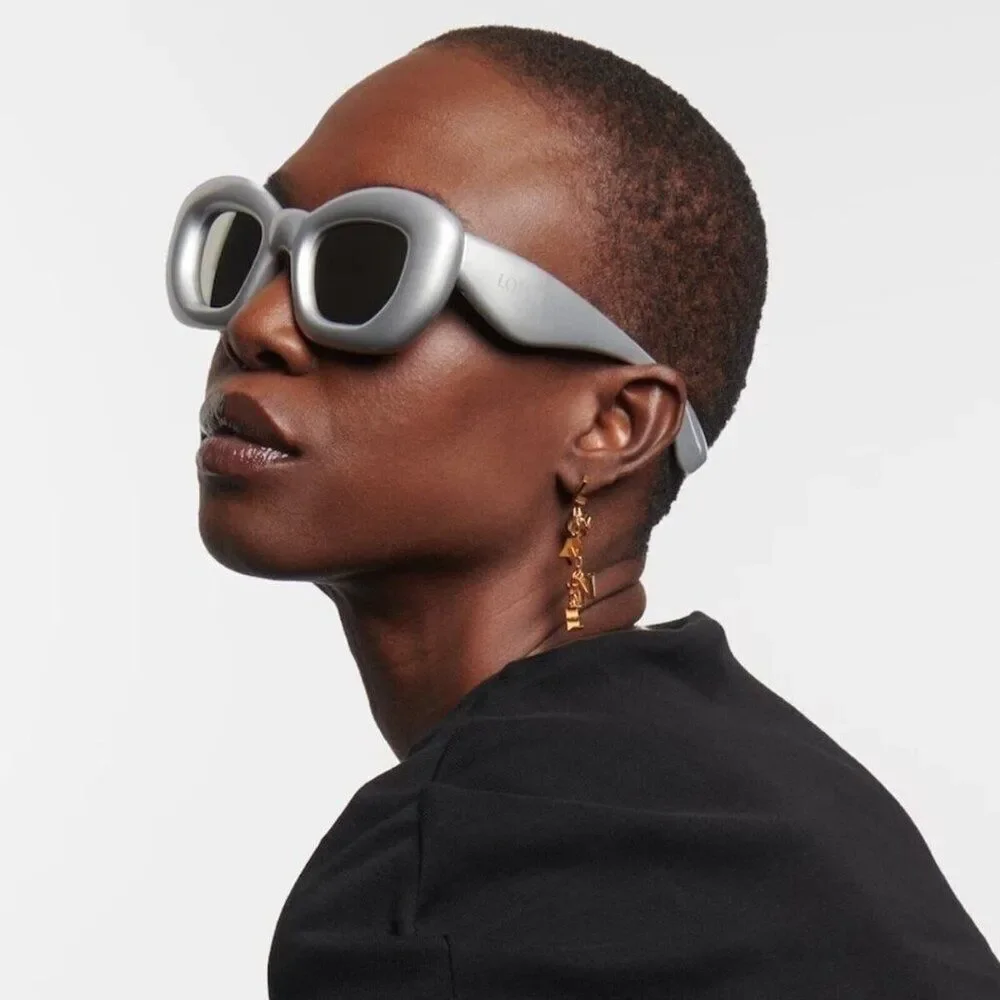 Loewe Sunglasses LW40117I 20C Metallized Silver Grey Smoke Mirror Cat Eye NEW